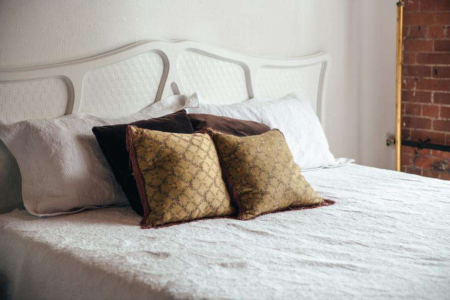 Testing HyK Brown Throw Pillows educosm.myshopify.com