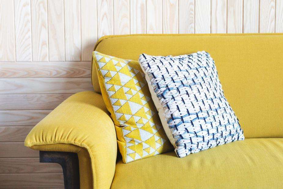 Yakku Ji  Knitted Throw Pillows Indoor Educosm
